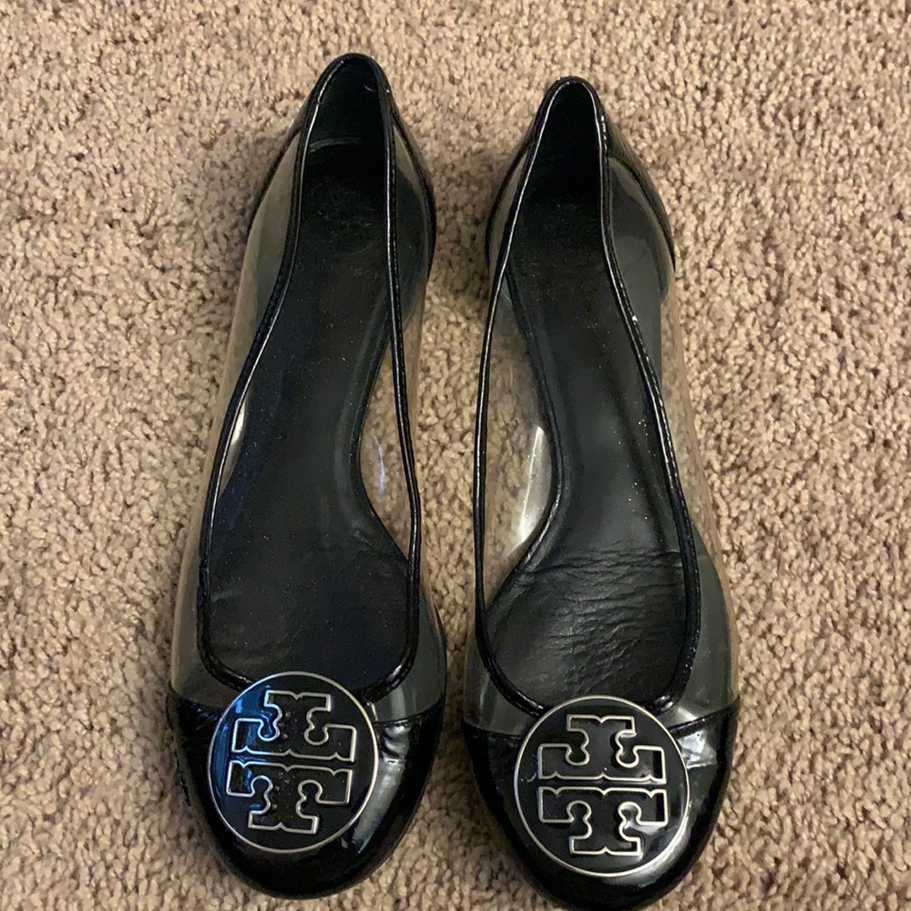 Tory Burch patent flat with silver logo